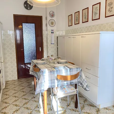 Apartment Casa Dina Cavalcaselle